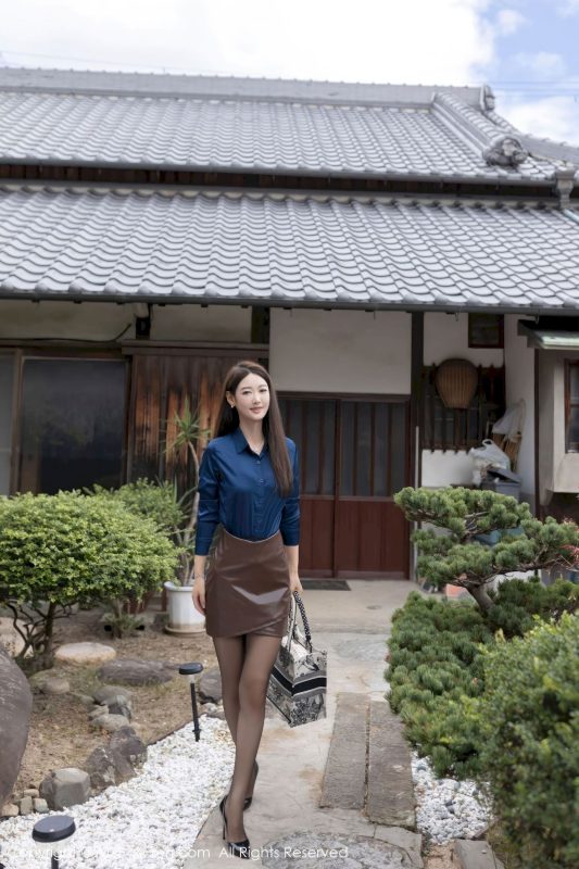 [XiuRen秀人网] No.7439 模特唐安琪 - 内衣推销员角色济州岛旅拍-御萝岛屿