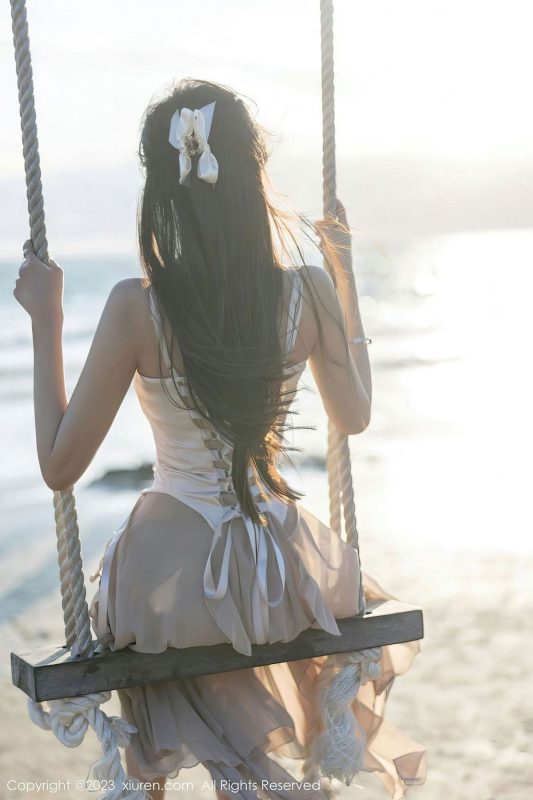 [XiuRen秀人网] No.6581 女神王馨瑶yanni - 吊带长裙+肉丝海南岛旅拍-御萝岛屿