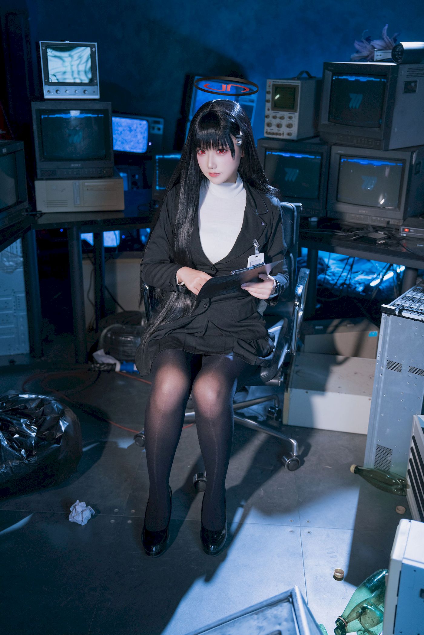 lunananya黑丝西装服饰COS蔚蓝档案调月莉音-御萝岛屿