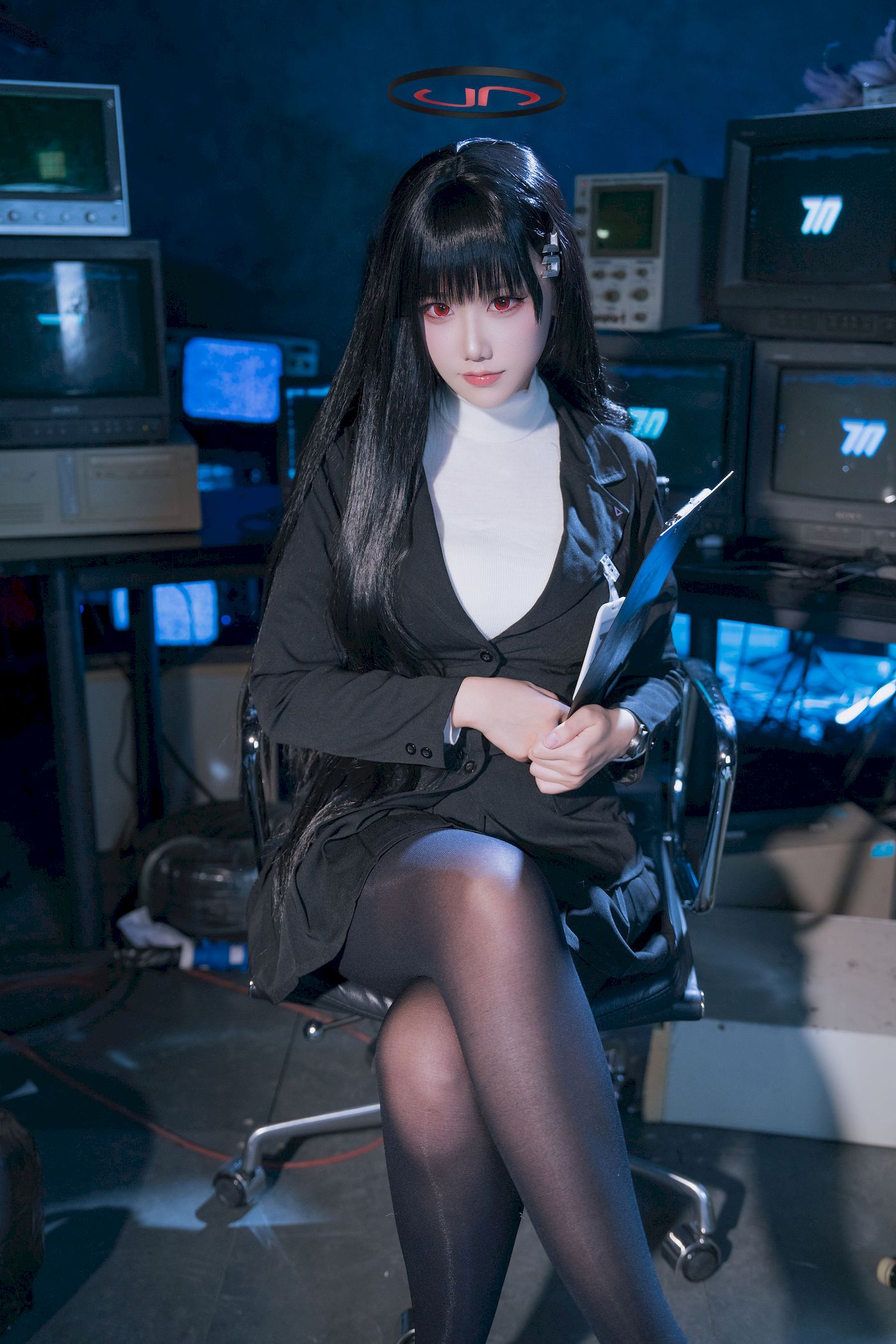 lunananya黑丝西装服饰COS蔚蓝档案调月莉音