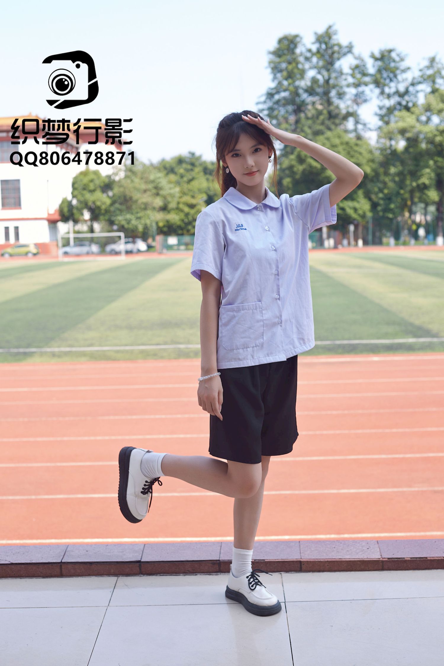 清新美女学妹驾到学校学院风主题写真