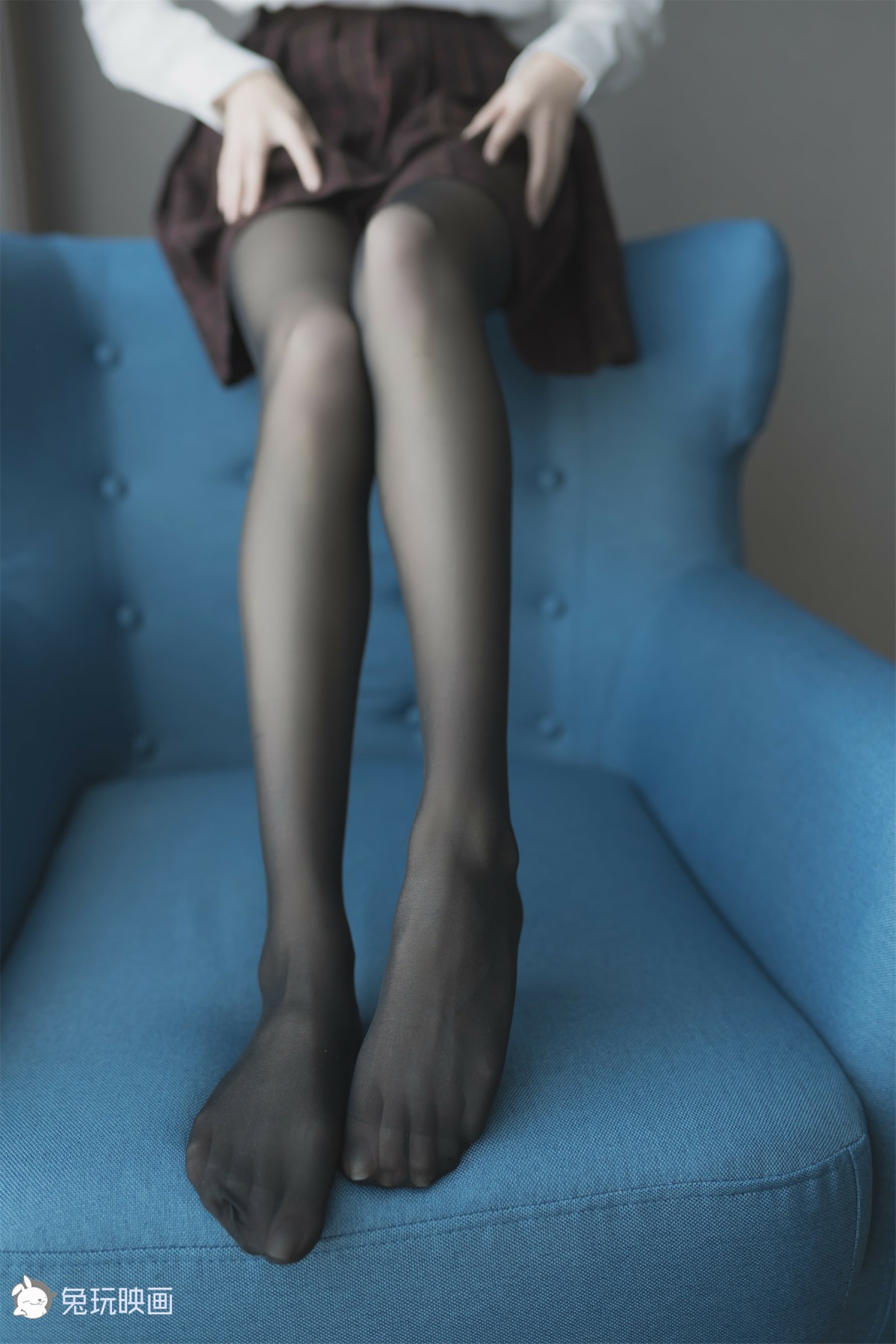 图片[20]-兔玩映画系列 Vol.051 蓝椅子上的黑丝少女_ – COSPLAY-御萝岛屿