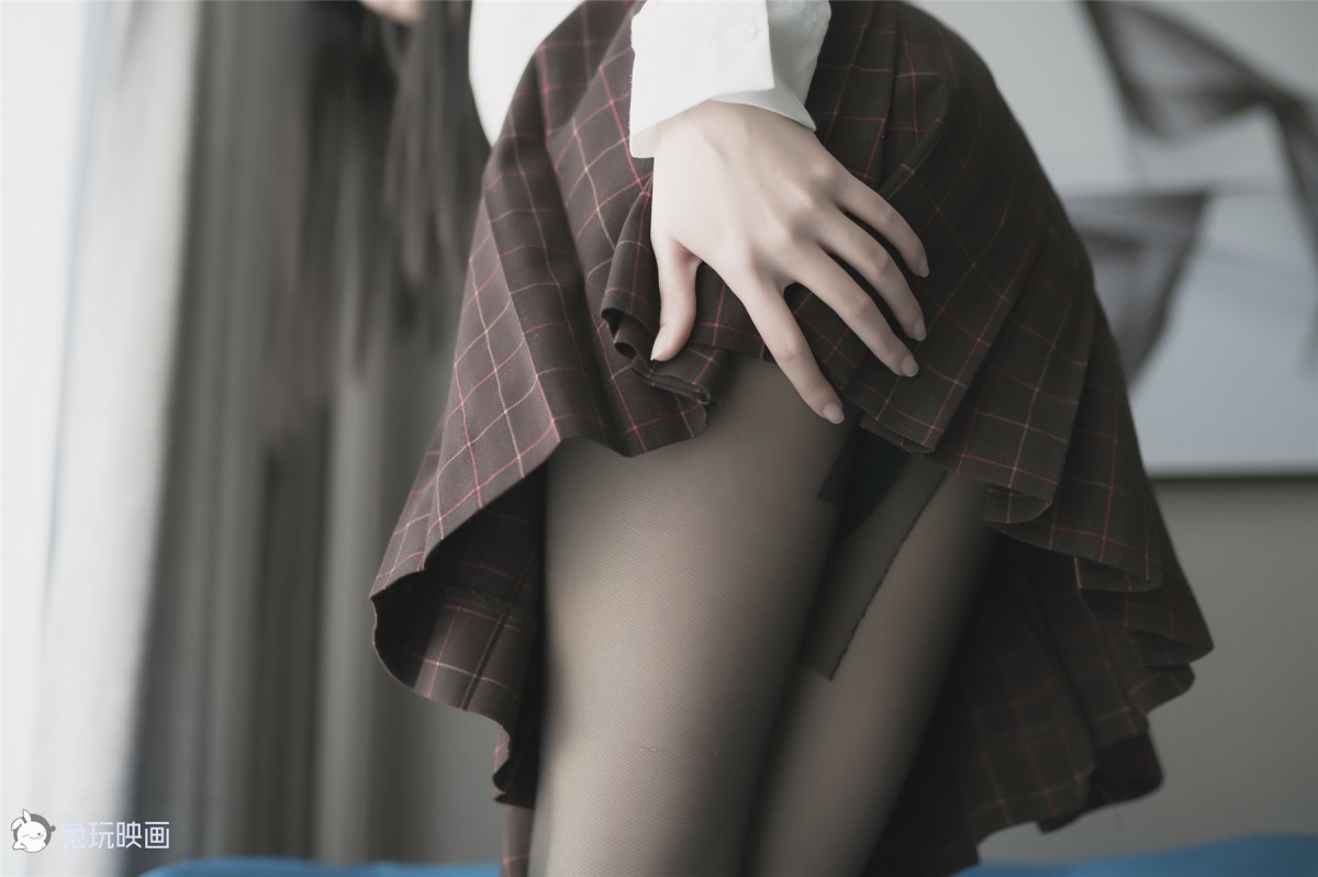 图片[26]-兔玩映画系列 Vol.051 蓝椅子上的黑丝少女_ – COSPLAY-御萝岛屿