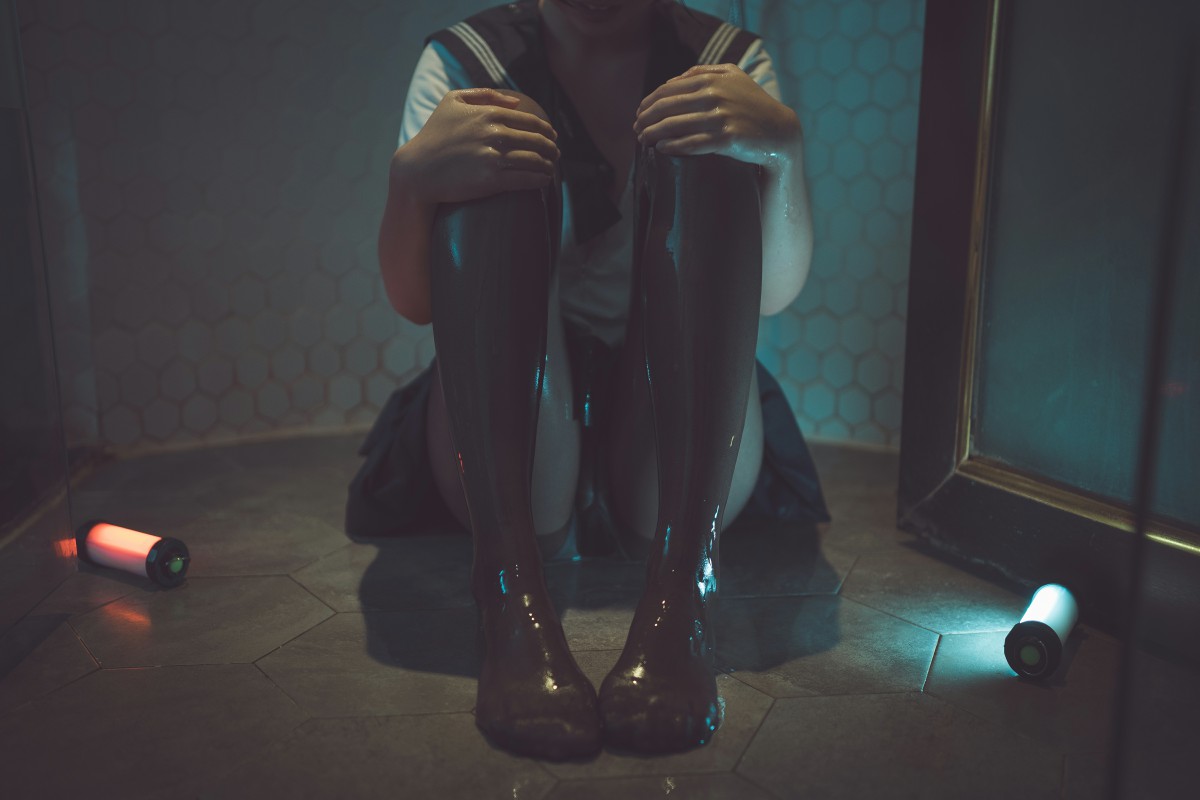 图片[17]-[Cosplay]面饼仙儿 – 脑内少女 浴缸黑丝 – COSPLAY-御萝岛屿