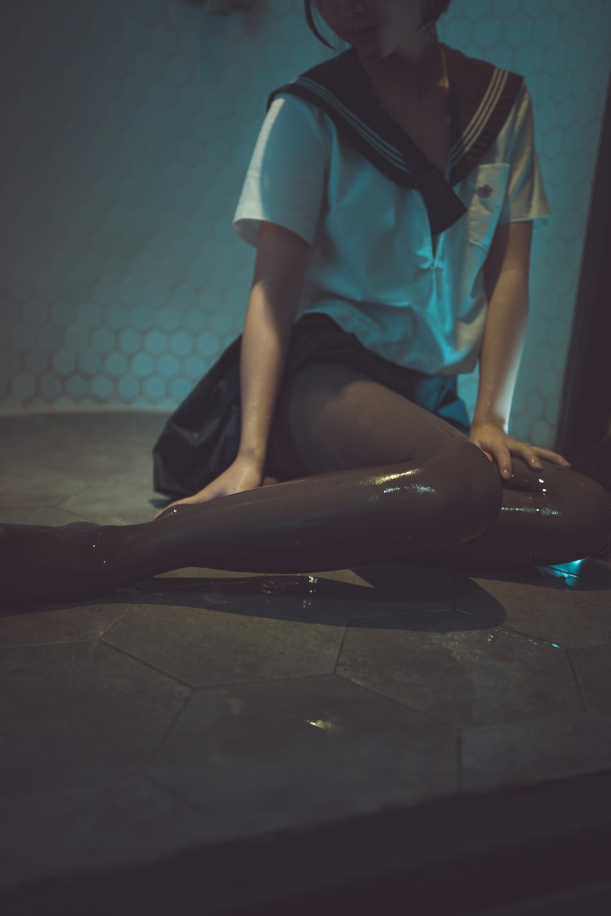 图片[18]-[Cosplay]面饼仙儿 – 脑内少女 浴缸黑丝 – COSPLAY-御萝岛屿