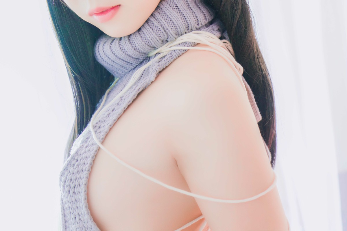 图片[35]-[Cosplay]面饼仙儿 – 露背毛衣 – COSPLAY-御萝岛屿
