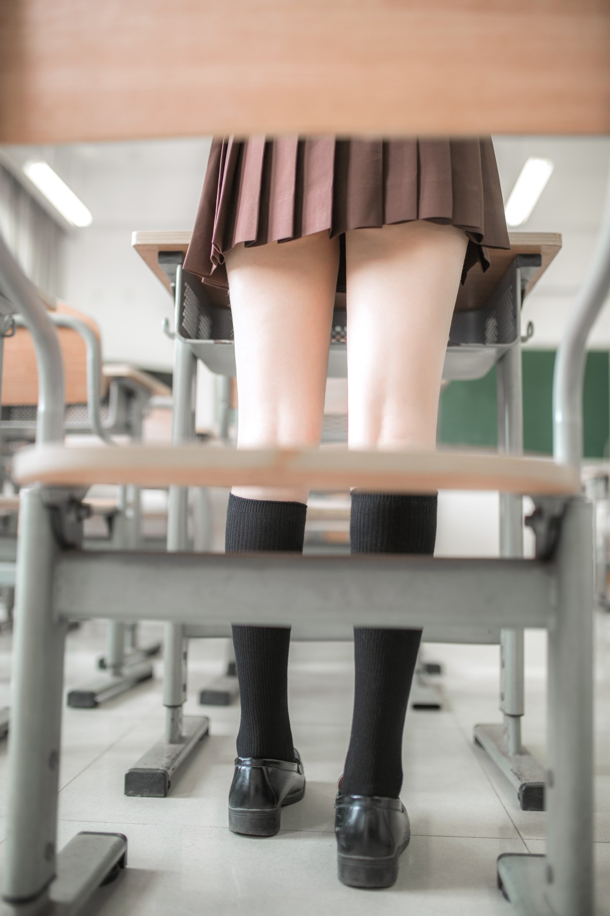 图片[3]-疯猫ss -棕裙 – COSPLAY-御萝岛屿