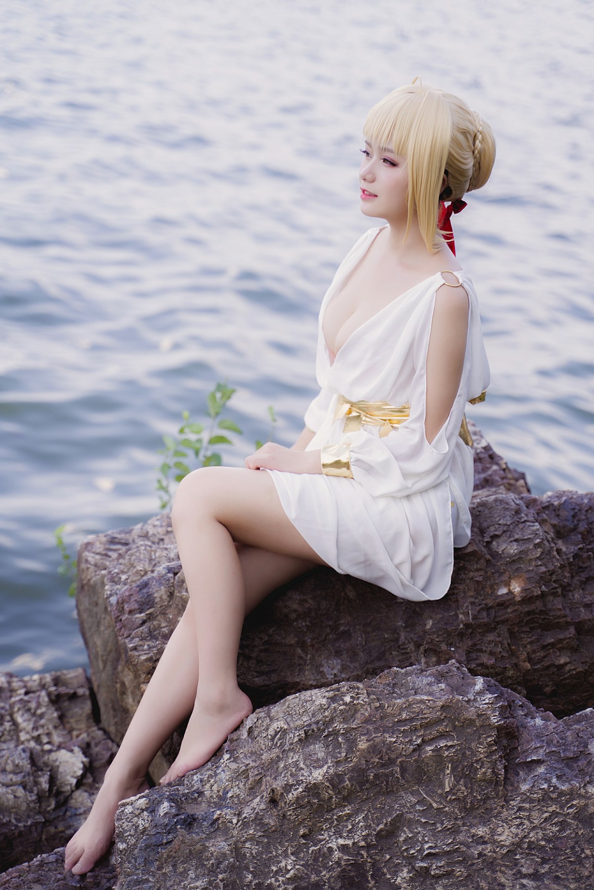 甜美女神 白裙飘逸难以抵挡的诱惑 – COSPLAY-御萝岛屿