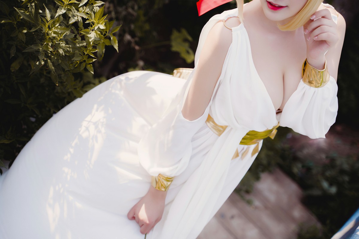 图片[5]-甜美女神 白裙飘逸难以抵挡的诱惑 – COSPLAY-御萝岛屿