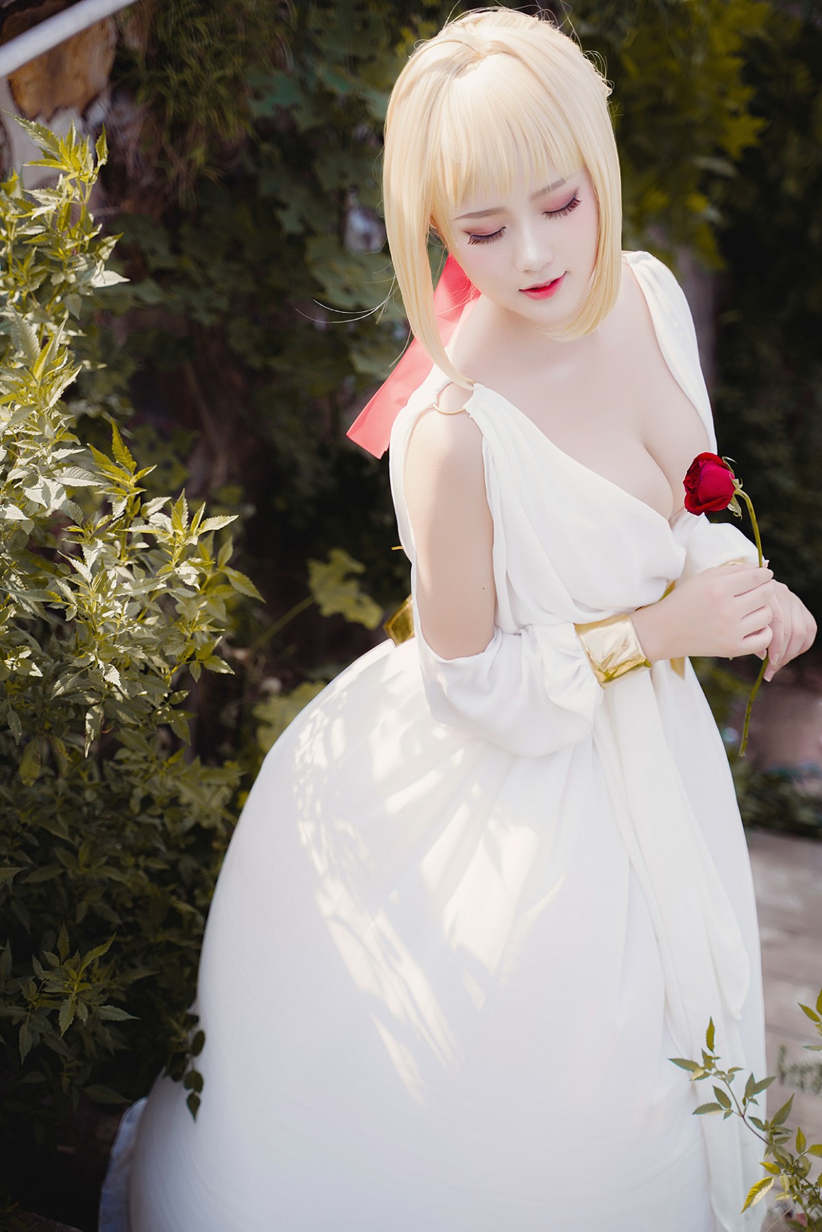 图片[13]-甜美女神 白裙飘逸难以抵挡的诱惑 – COSPLAY-御萝岛屿