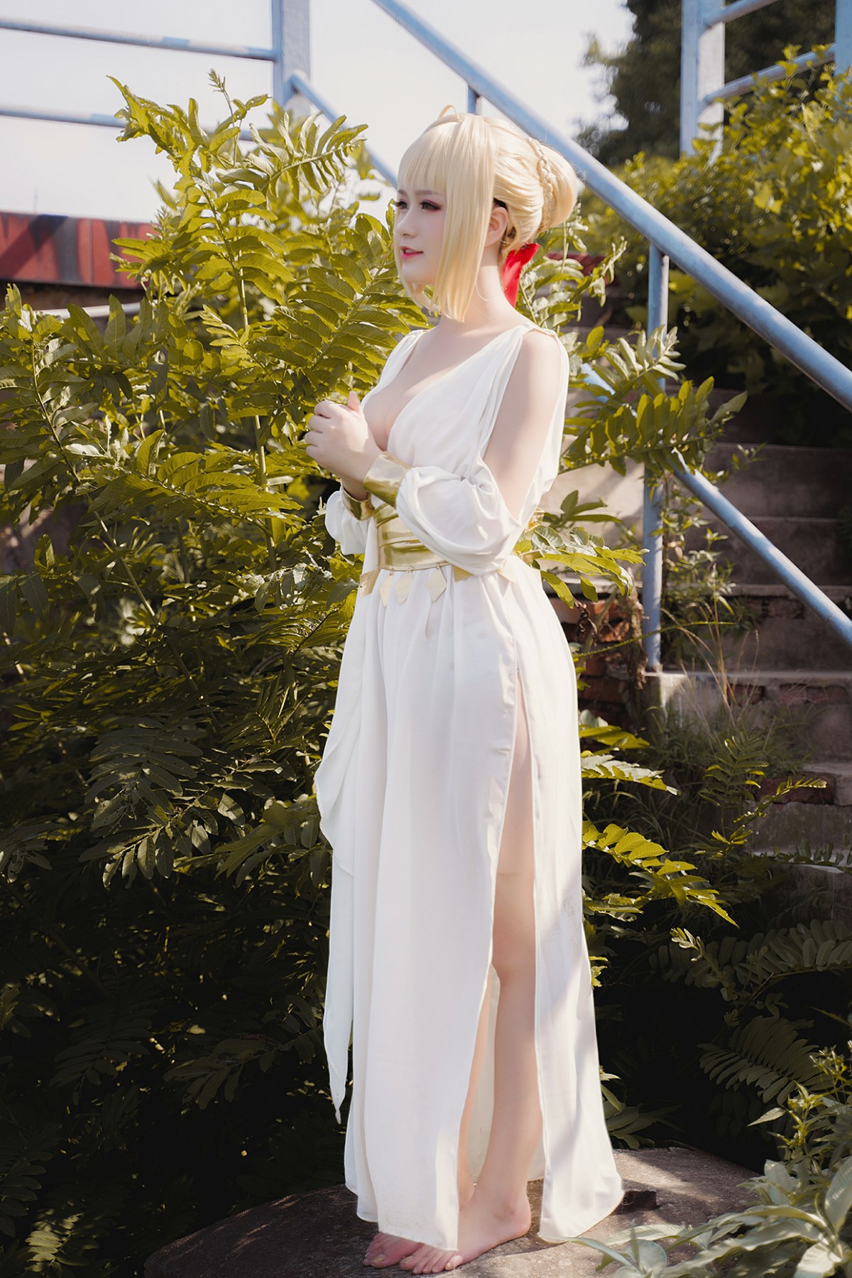 图片[20]-甜美女神 白裙飘逸难以抵挡的诱惑 – COSPLAY-御萝岛屿