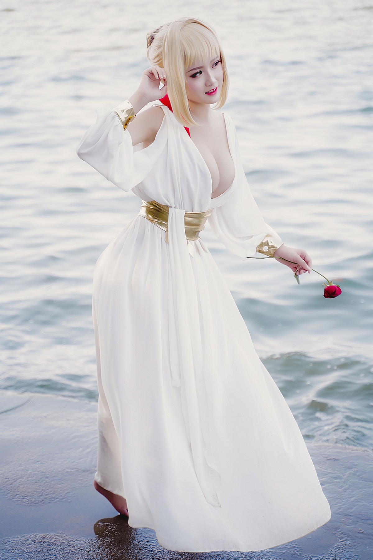 图片[21]-甜美女神 白裙飘逸难以抵挡的诱惑 – COSPLAY-御萝岛屿