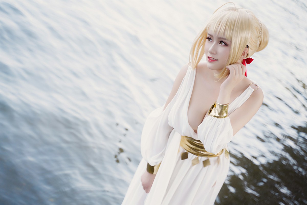 图片[25]-甜美女神 白裙飘逸难以抵挡的诱惑 – COSPLAY-御萝岛屿