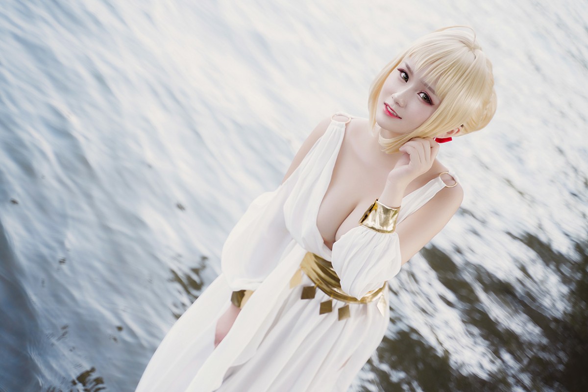 图片[26]-甜美女神 白裙飘逸难以抵挡的诱惑 – COSPLAY-御萝岛屿