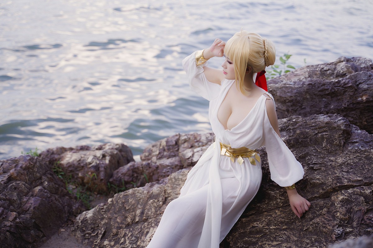 图片[31]-甜美女神 白裙飘逸难以抵挡的诱惑 – COSPLAY-御萝岛屿