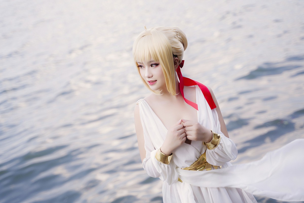 图片[32]-甜美女神 白裙飘逸难以抵挡的诱惑 – COSPLAY-御萝岛屿