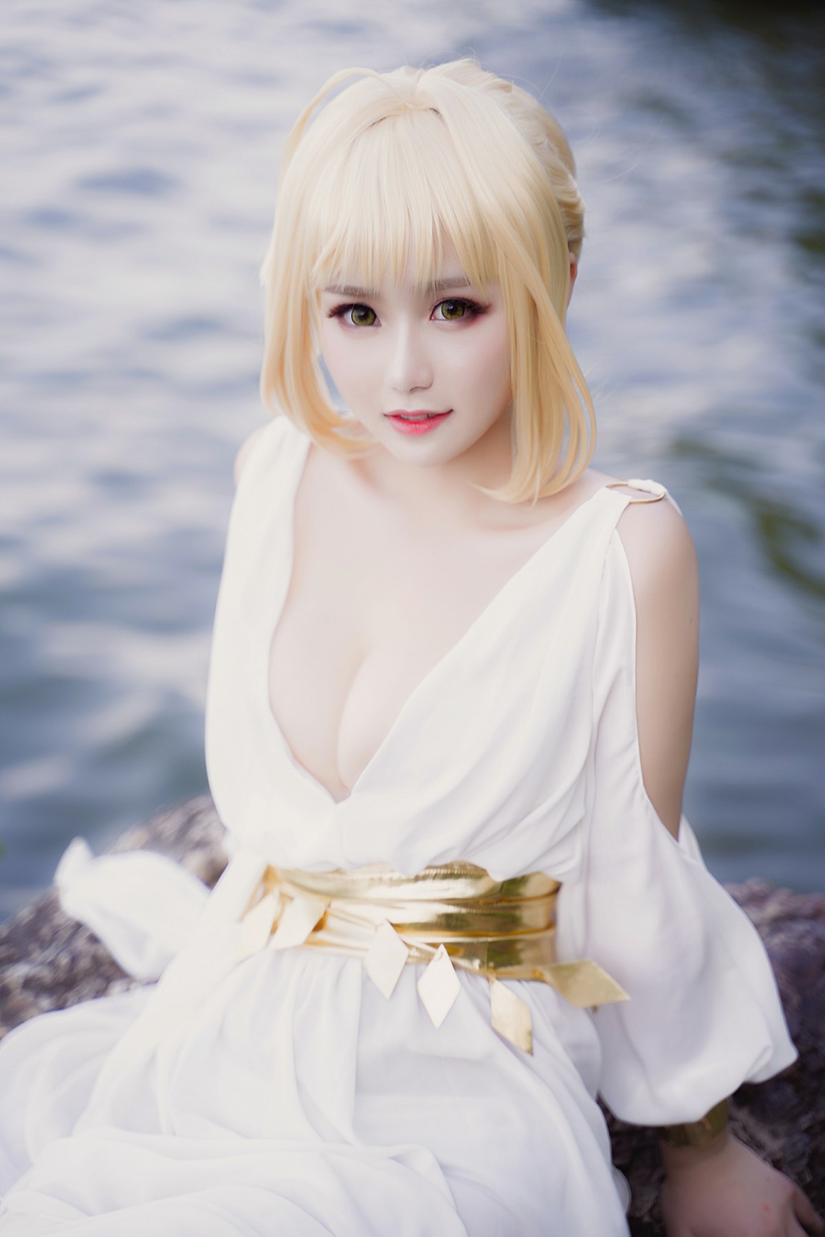 图片[33]-甜美女神 白裙飘逸难以抵挡的诱惑 – COSPLAY-御萝岛屿