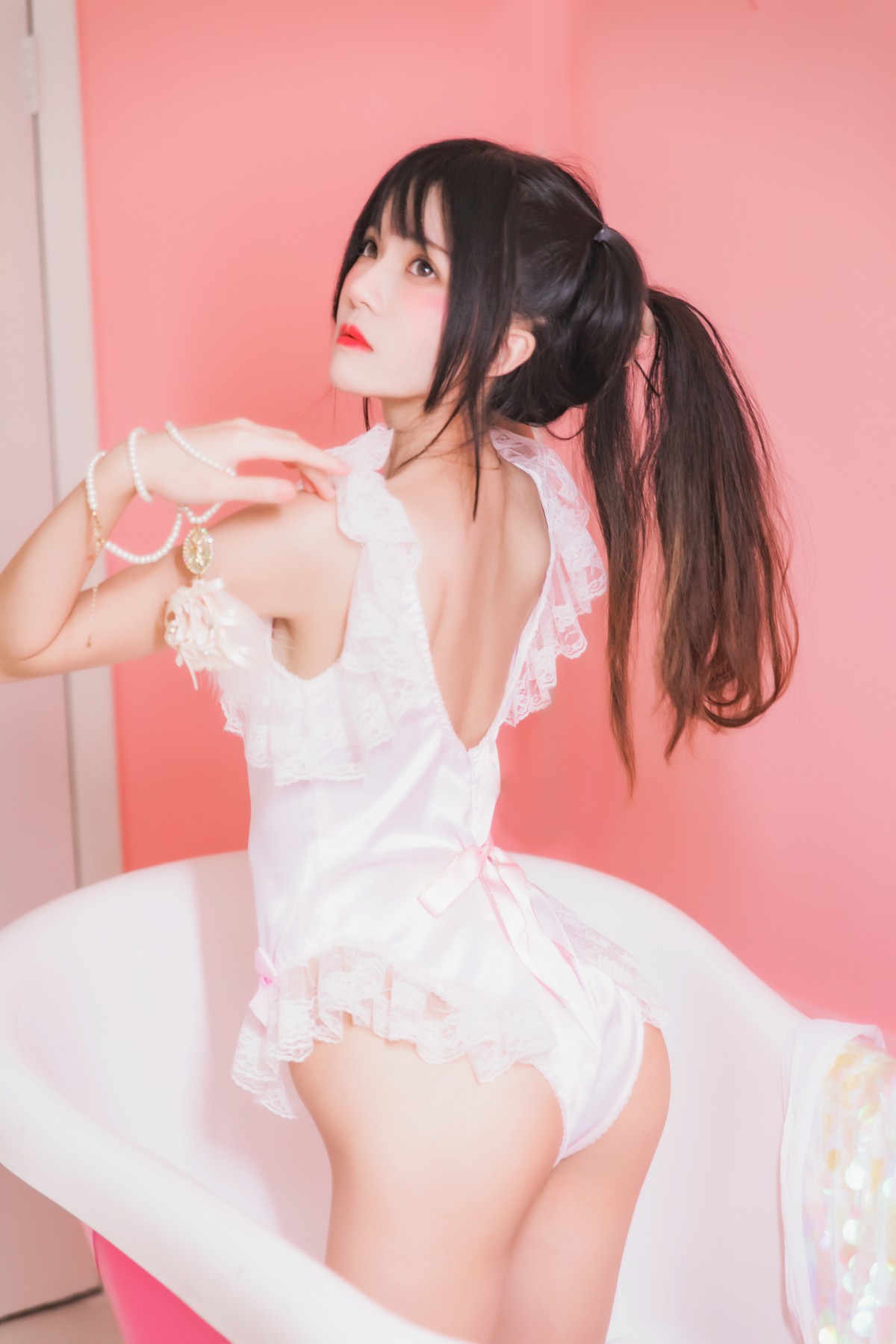 图片[19]-萝莉风COS 桜桃喵 –粉色浴缸 – COSPLAY-御萝岛屿