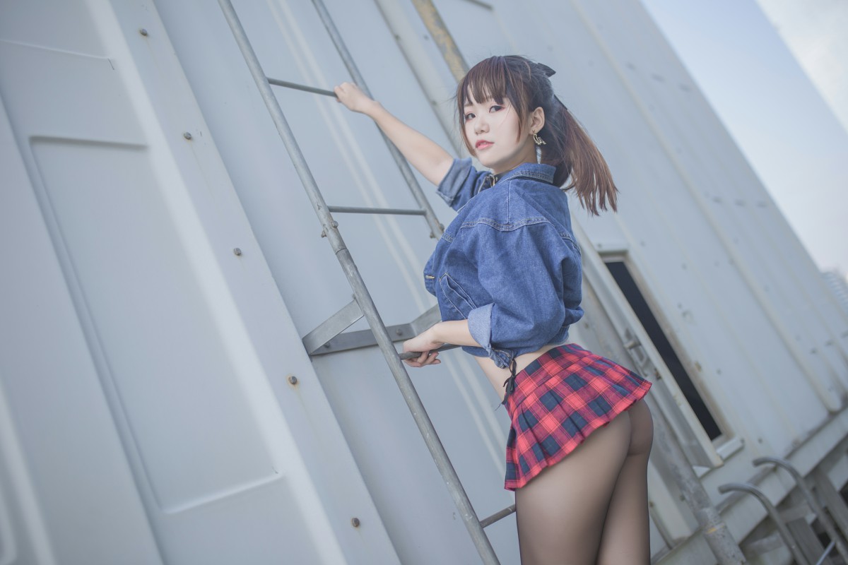 图片[8]-性感人气COSER Yoko宅夏Cos – 红色格子 – COSPLAY-御萝岛屿