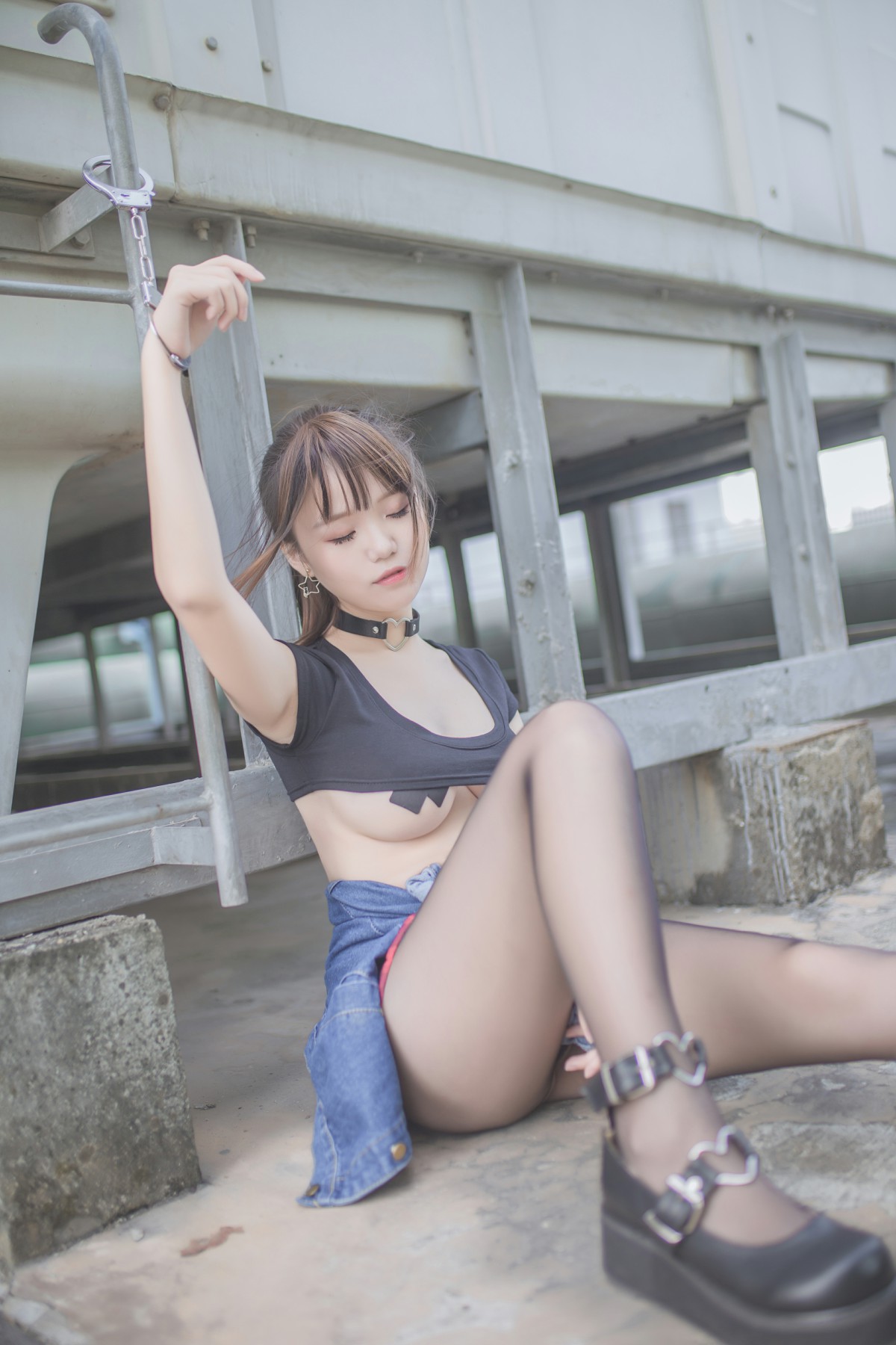 图片[25]-性感人气COSER Yoko宅夏Cos – 红色格子 – COSPLAY-御萝岛屿