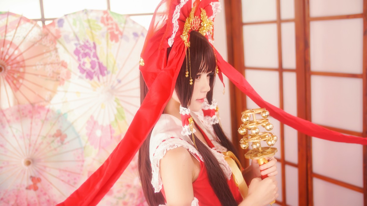 图片[2]-萝莉风COS 桜桃喵 – 灵梦 新年快乐 – COSPLAY-御萝岛屿