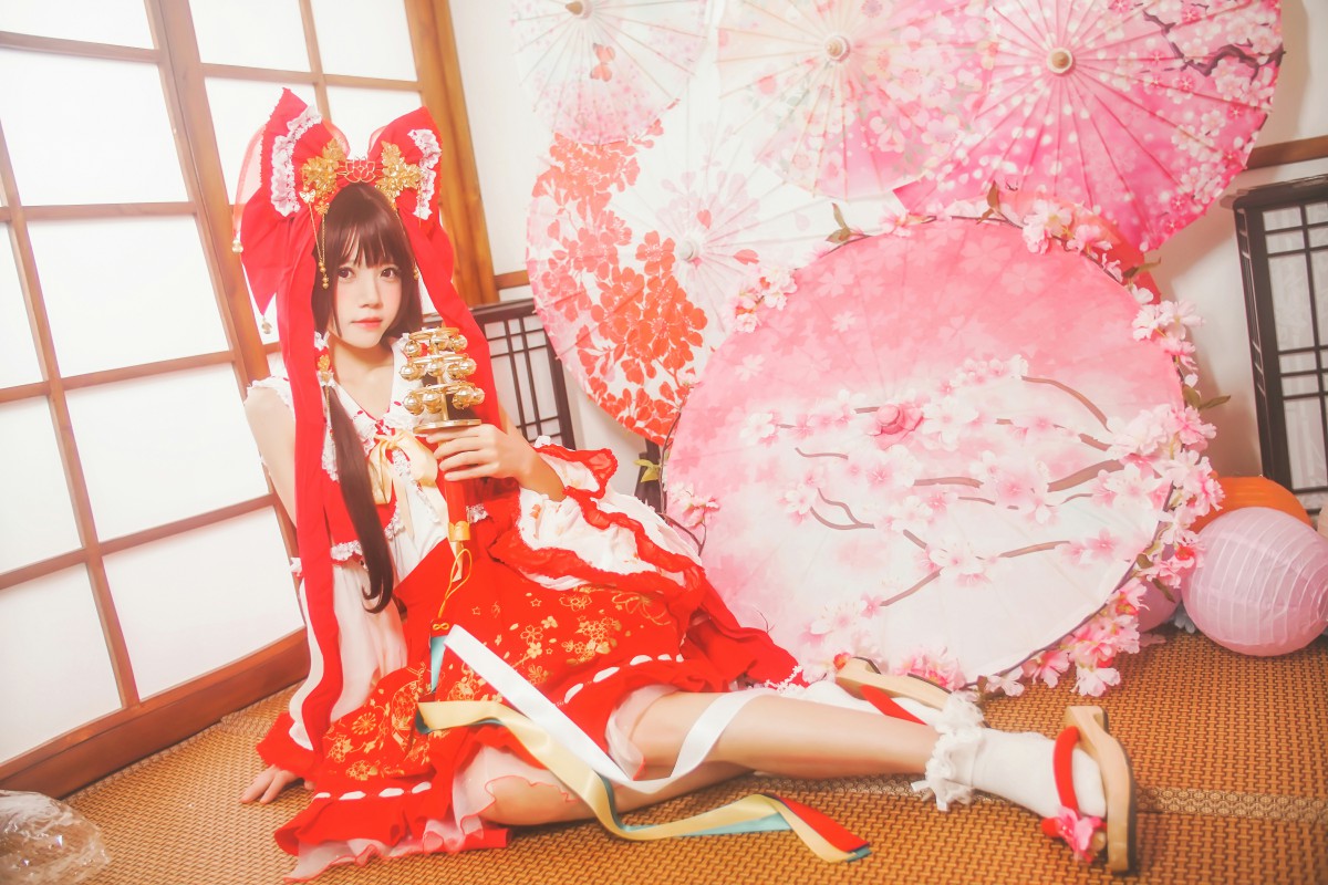 图片[12]-萝莉风COS 桜桃喵 – 灵梦 新年快乐 – COSPLAY-御萝岛屿