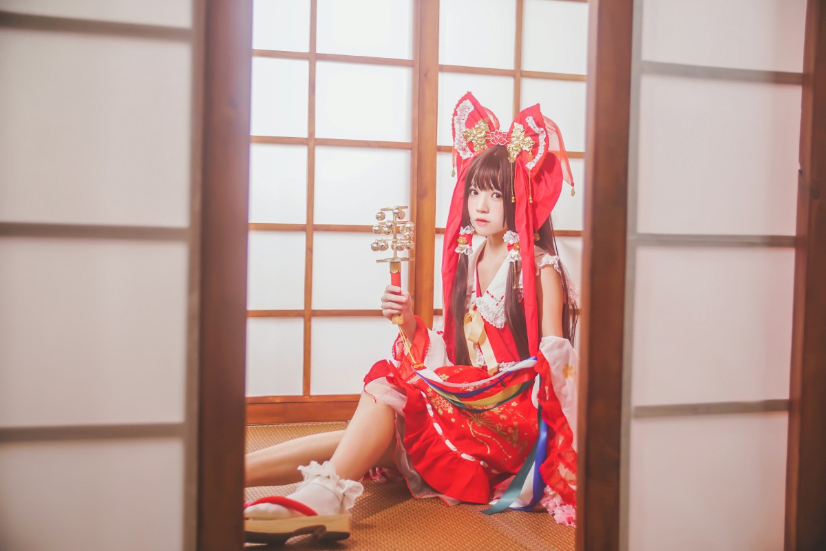 图片[19]-萝莉风COS 桜桃喵 – 灵梦 新年快乐 – COSPLAY-御萝岛屿