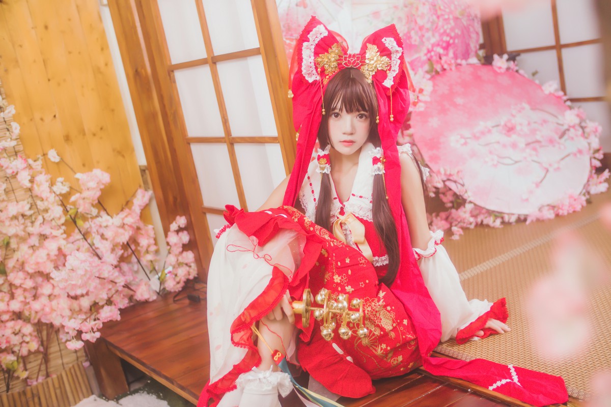 图片[24]-萝莉风COS 桜桃喵 – 灵梦 新年快乐 – COSPLAY-御萝岛屿
