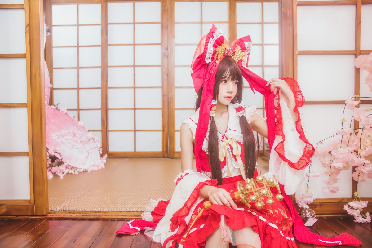 图片[27]-萝莉风COS 桜桃喵 – 灵梦 新年快乐 – COSPLAY-御萝岛屿