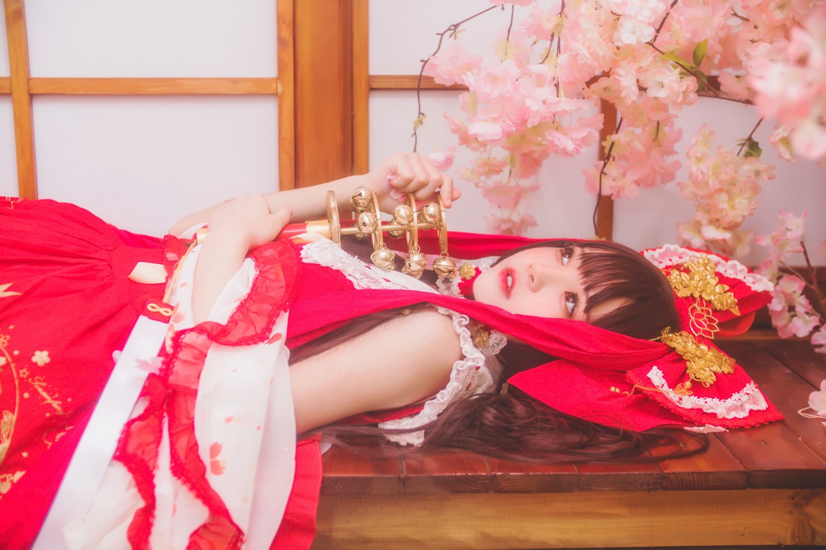 图片[37]-萝莉风COS 桜桃喵 – 灵梦 新年快乐 – COSPLAY-御萝岛屿