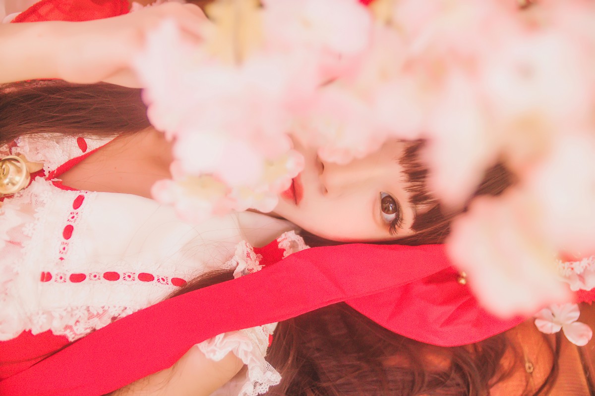 图片[40]-萝莉风COS 桜桃喵 – 灵梦 新年快乐 – COSPLAY-御萝岛屿