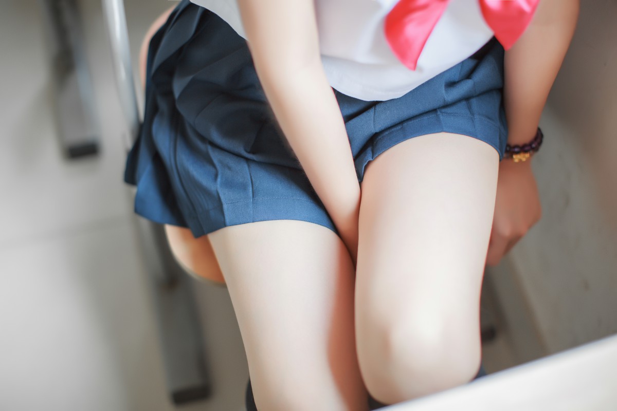 图片[14]-COS美女 疯猫ss – 同桌的水手服 – COSPLAY-御萝岛屿