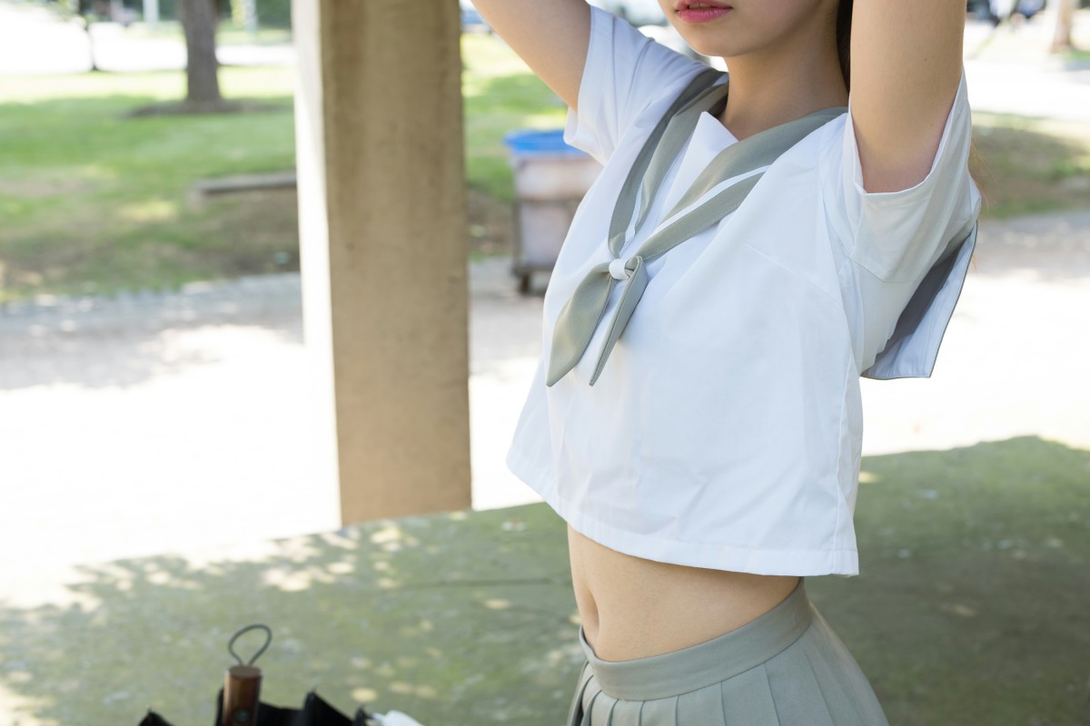 [森萝财团]R15-026JK白丝户外 – COSPLAY-御萝岛屿