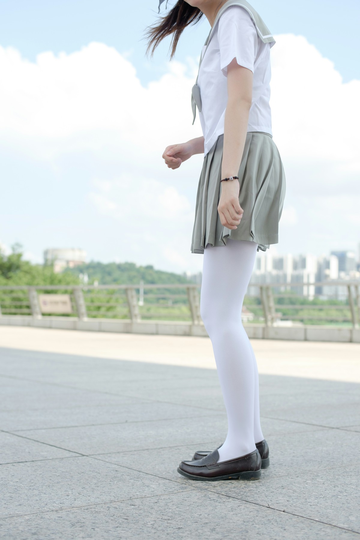 图片[4]-[森萝财团]R15-026JK白丝户外 – COSPLAY-御萝岛屿
