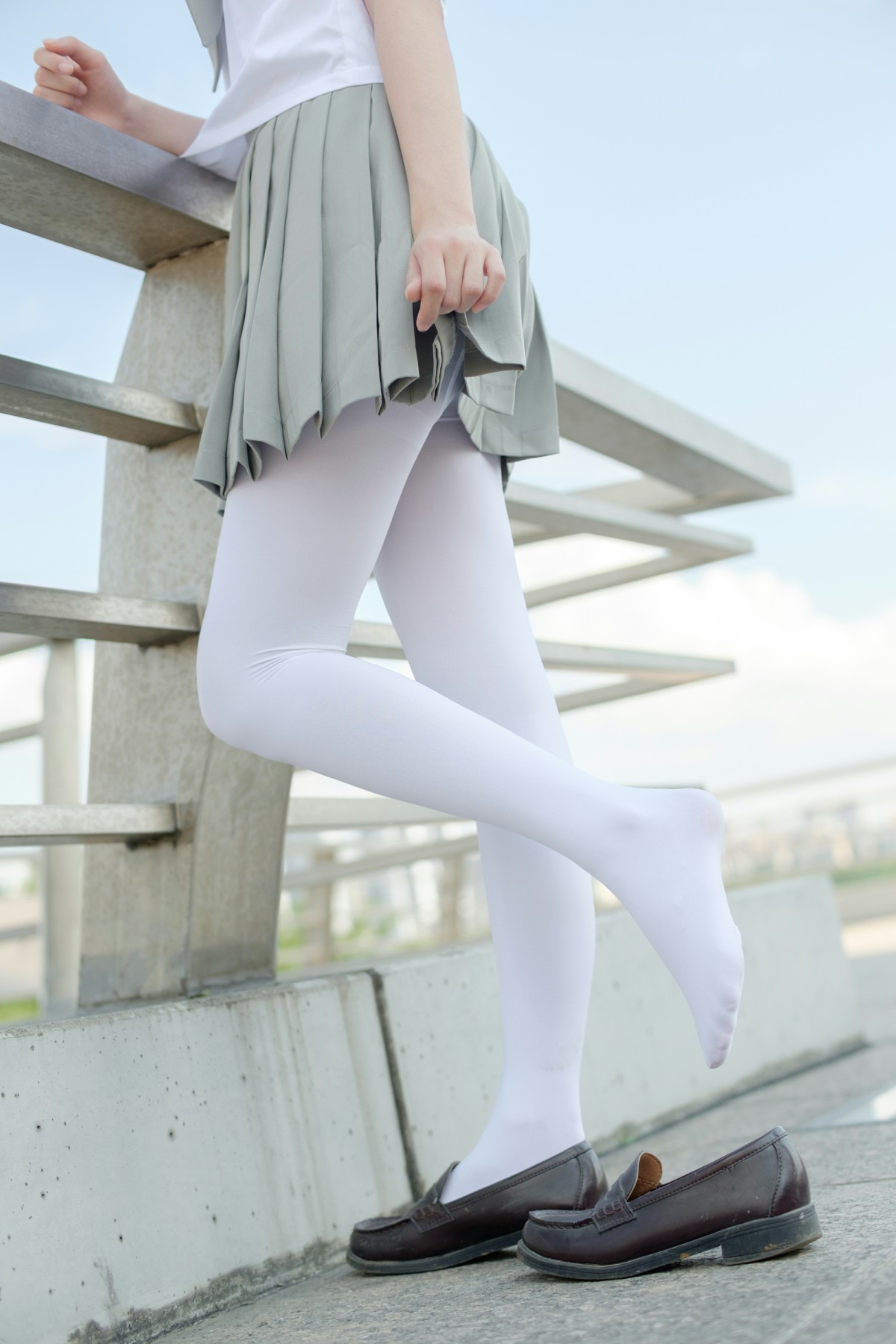 图片[28]-[森萝财团]R15-026JK白丝户外 – COSPLAY-御萝岛屿