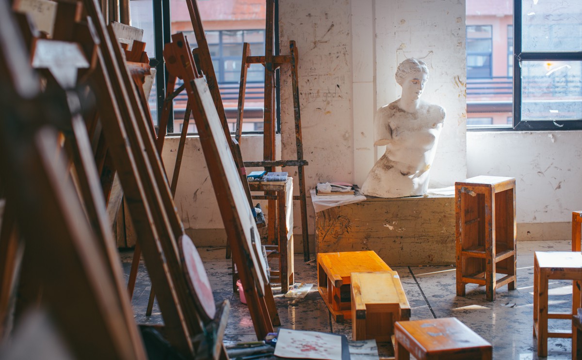 萝莉风COS 桜桃喵 – 画室少女 - COSPLAY-御萝岛屿