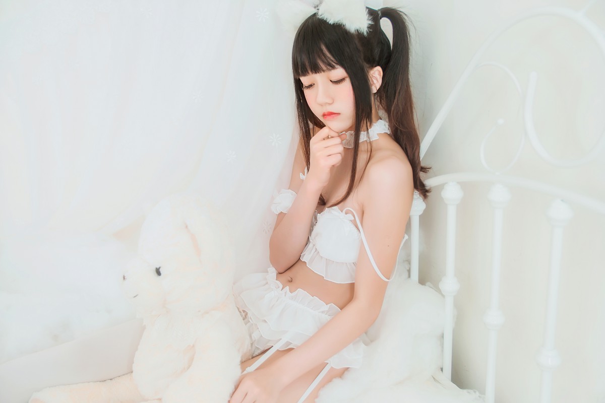 图片[14]-萝莉风COS 桜桃喵 – 白猫 – COSPLAY-御萝岛屿