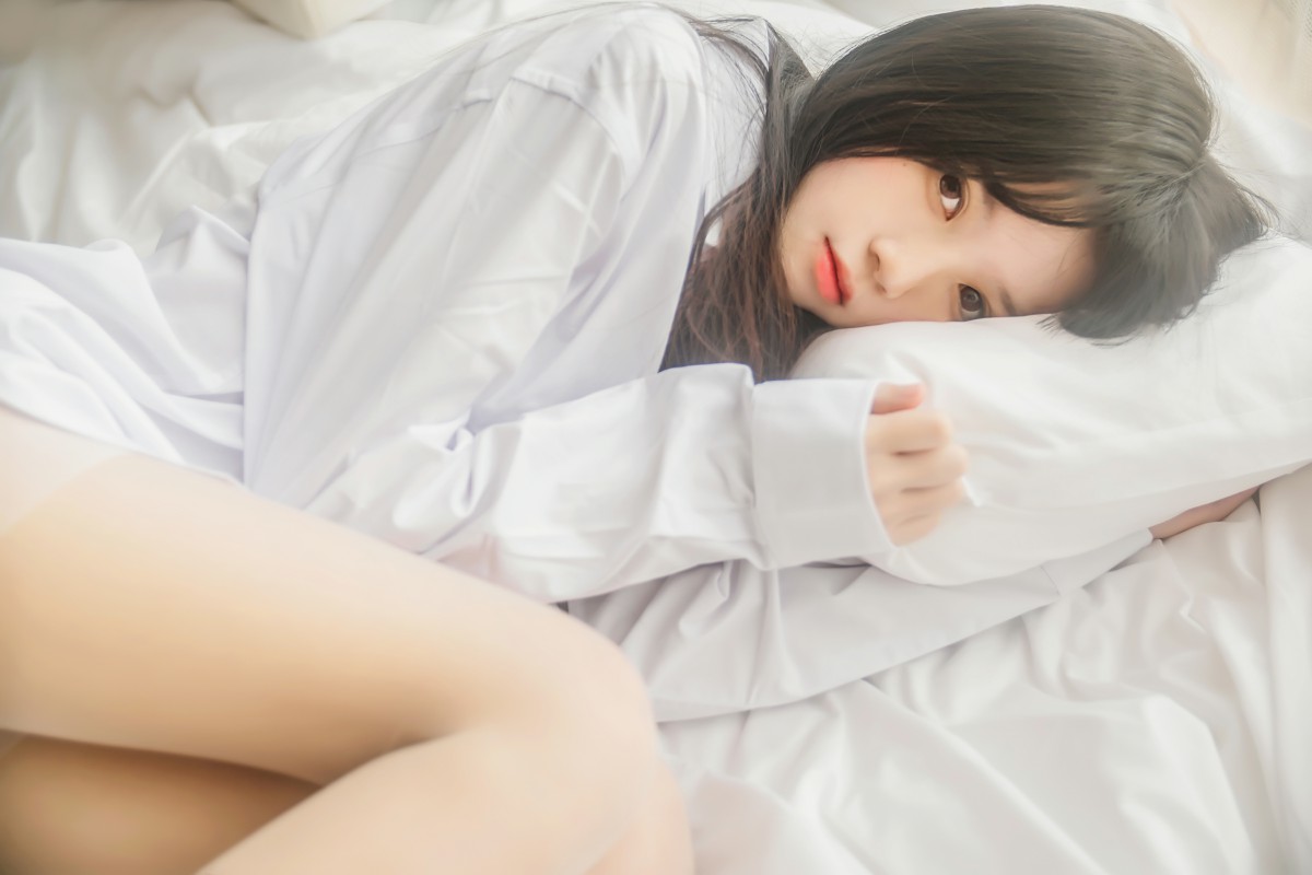 图片[14]-萝莉风COS 桜桃喵 – 白衬衫散发 – COSPLAY-御萝岛屿