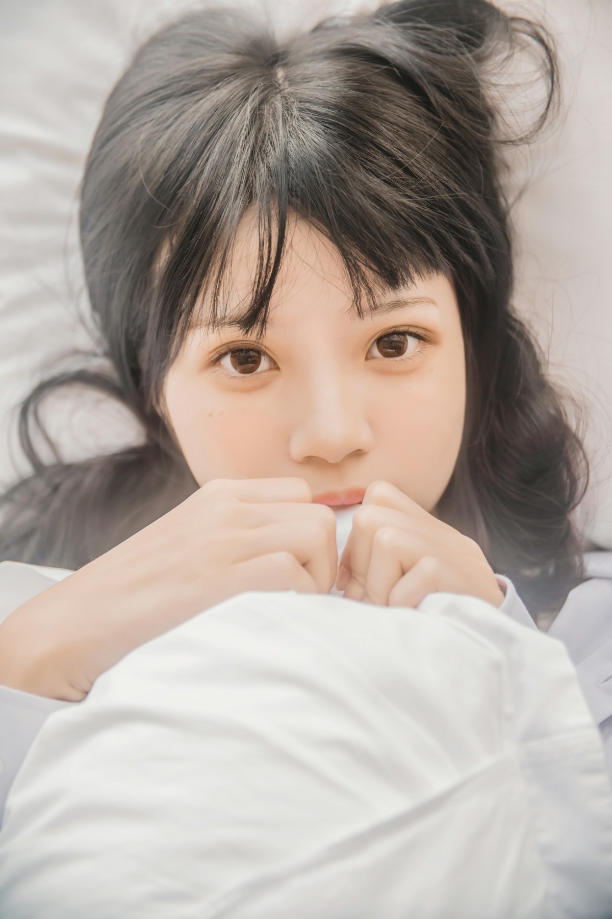 图片[23]-萝莉风COS 桜桃喵 – 白衬衫散发 – COSPLAY-御萝岛屿