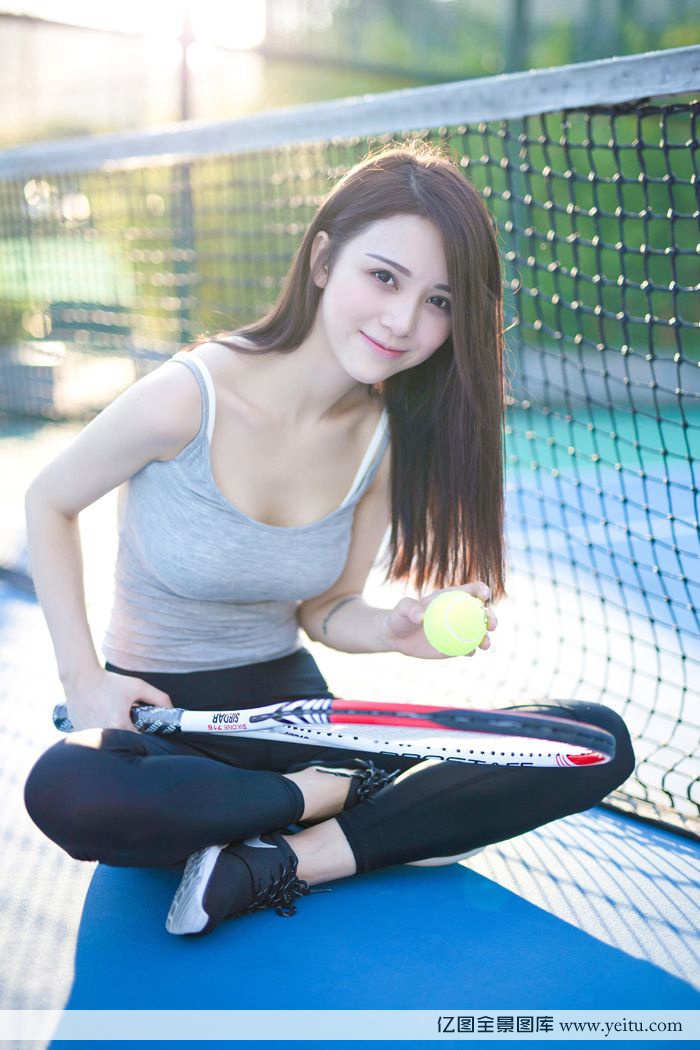 图片[5]-美女模特嘟嘟清秀完美身材网球场性感写真-御萝岛屿