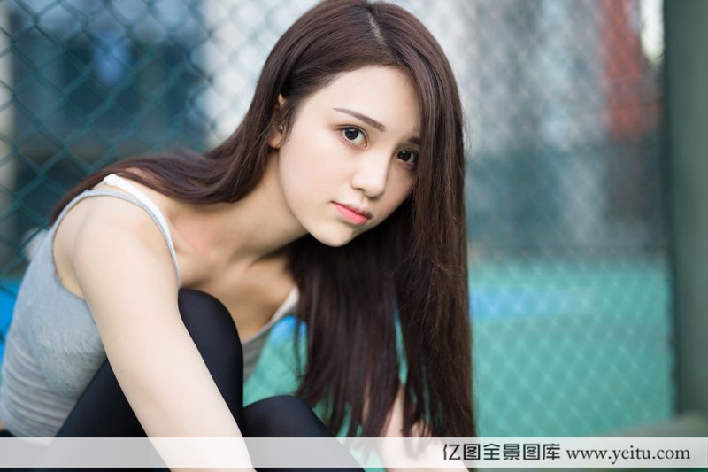 图片[23]-美女模特嘟嘟清秀完美身材网球场性感写真-御萝岛屿