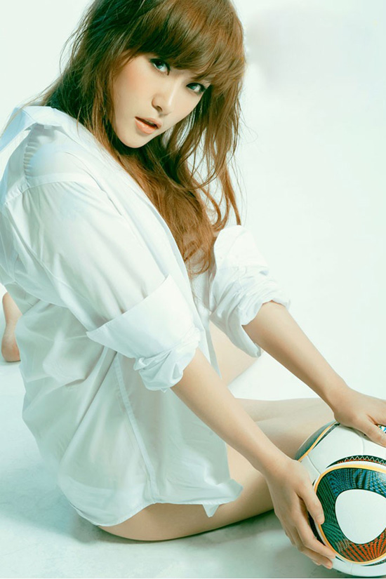 足球宝贝迷人私房诱惑写真-御萝岛屿