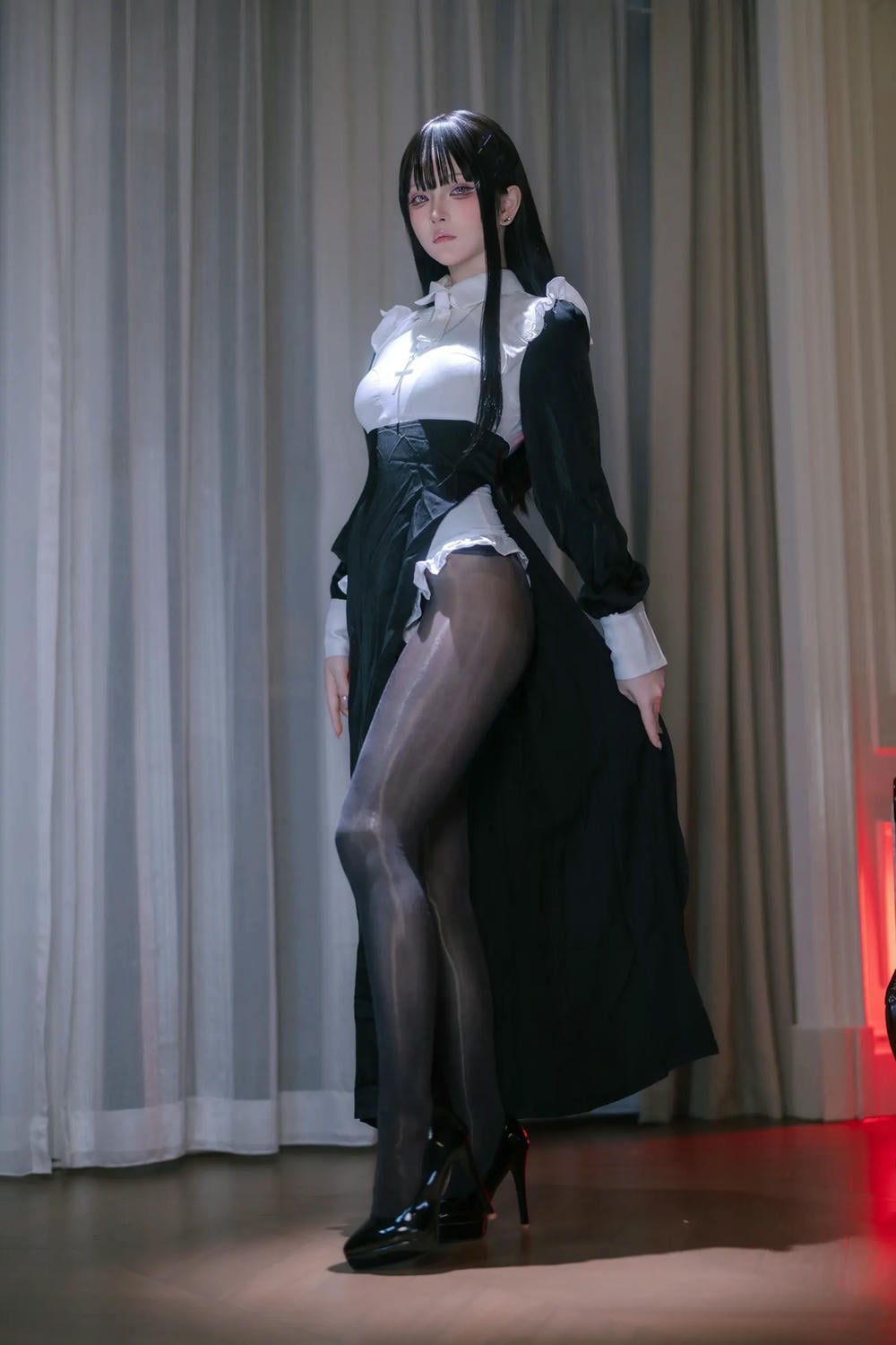 图片[5]-嶼魚 黑絲修女【40P】 – COSPLAY-御萝岛屿