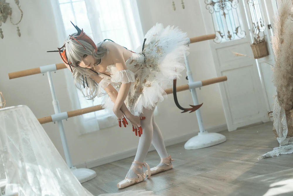 图片[10]-是三不是世w – 明日方舟 W 芭蕾【27P】 – COSPLAY-御萝岛屿