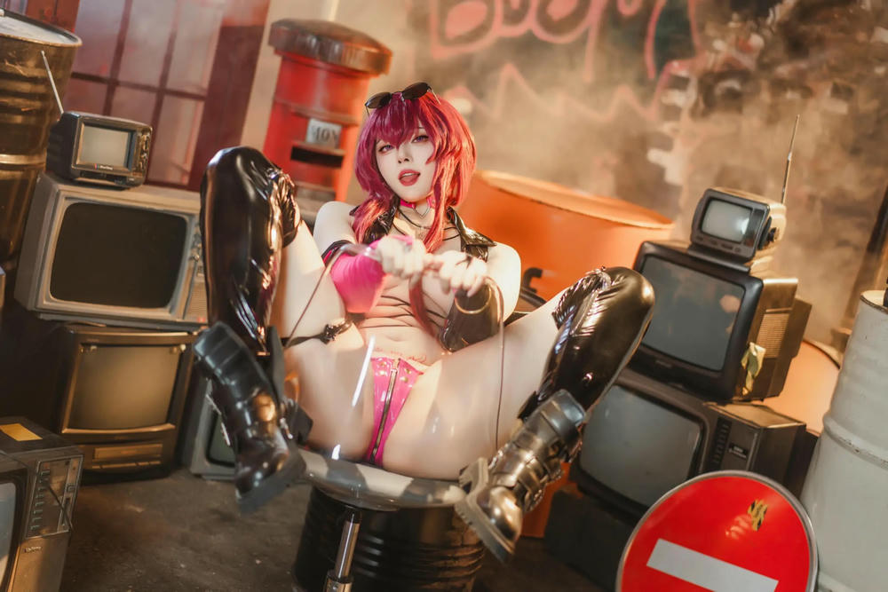 图片[53]-Natsuko夏夏子 崩壞·星穹鐵道 卡芙卡 朋克同人【60P】 – COSPLAY-御萝岛屿