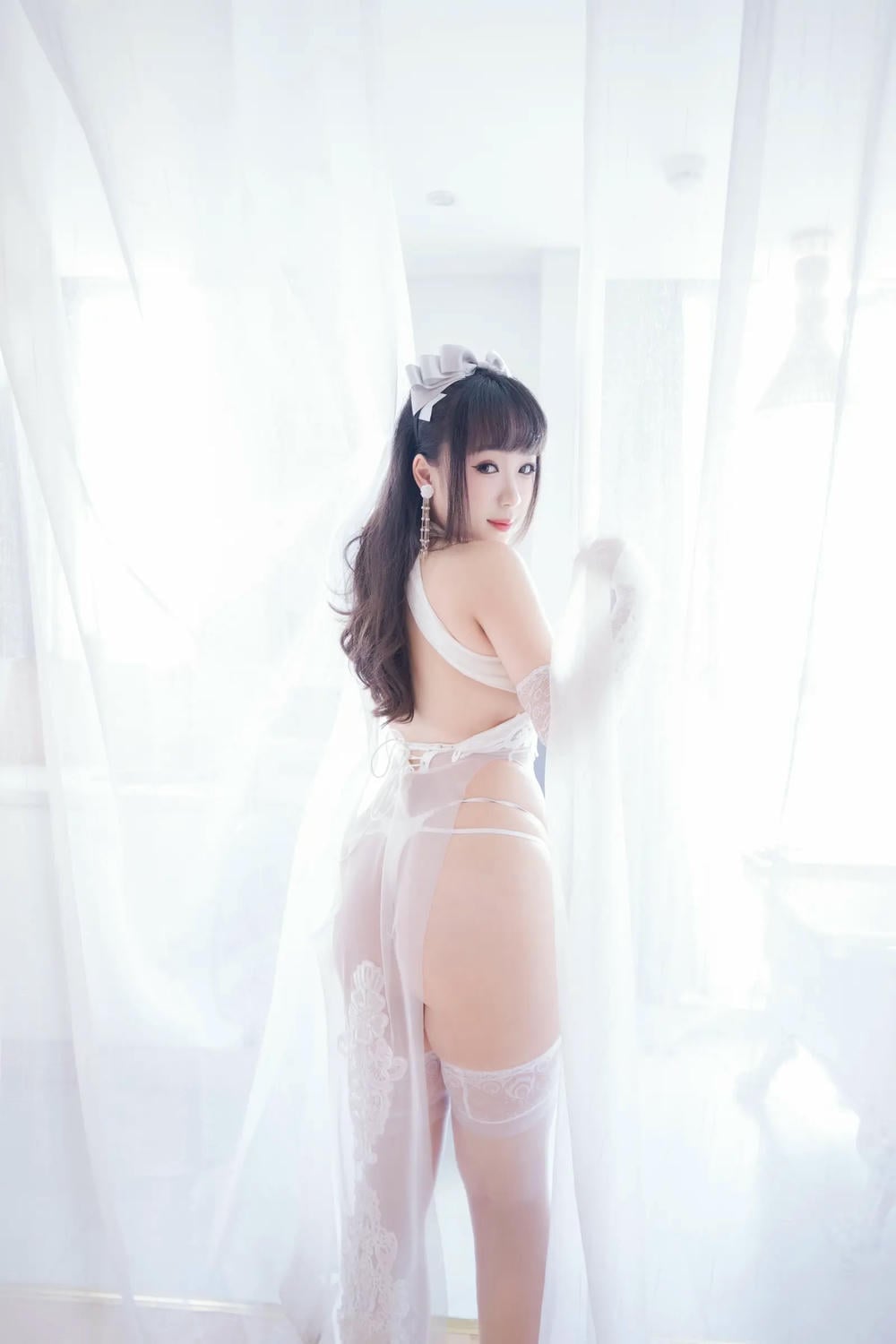 图片[42]-胡桃貓Kurumineko – 白靡煙旗袍 【106P】 – COSPLAY-御萝岛屿